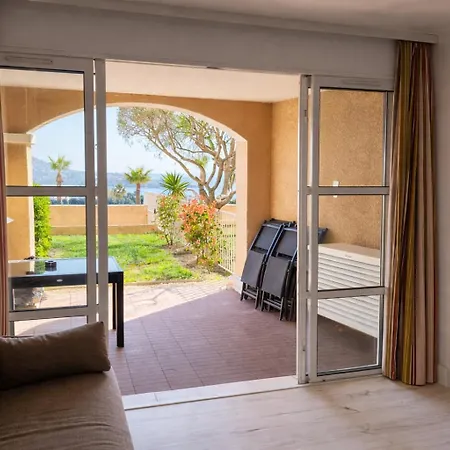 Cap Esterel Magnifique Vue Avec Parking Et Piscine Apartman